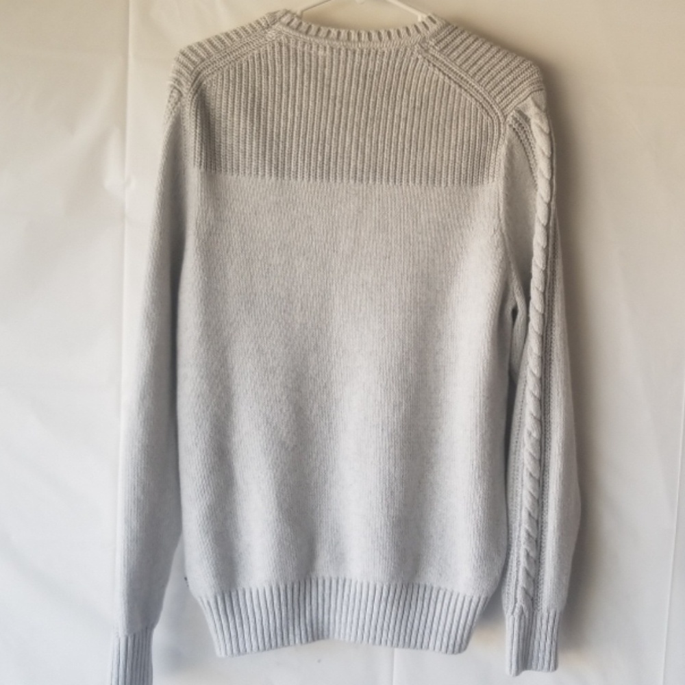 Sweater - Picture 2 of 4